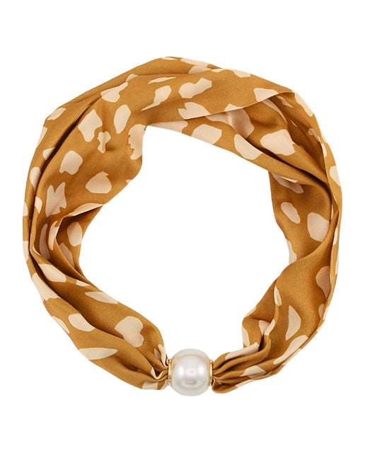 Pearl & Scarf Necklace